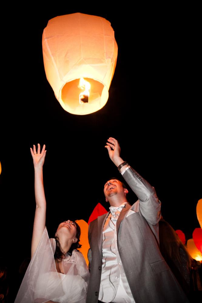 mariés-lampions.jpg